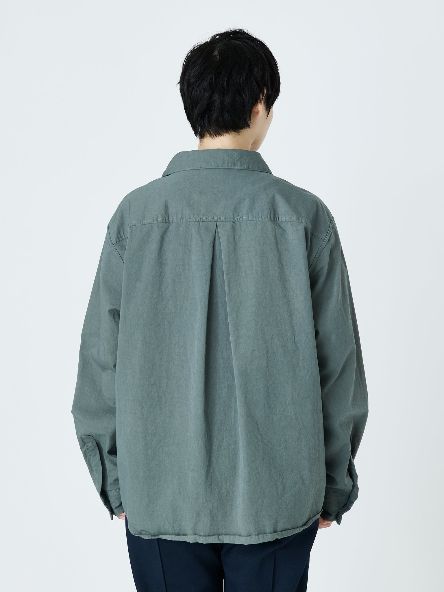 INSIDE OUT ZIPPER SHIRT<br />[DARK SAGE ]