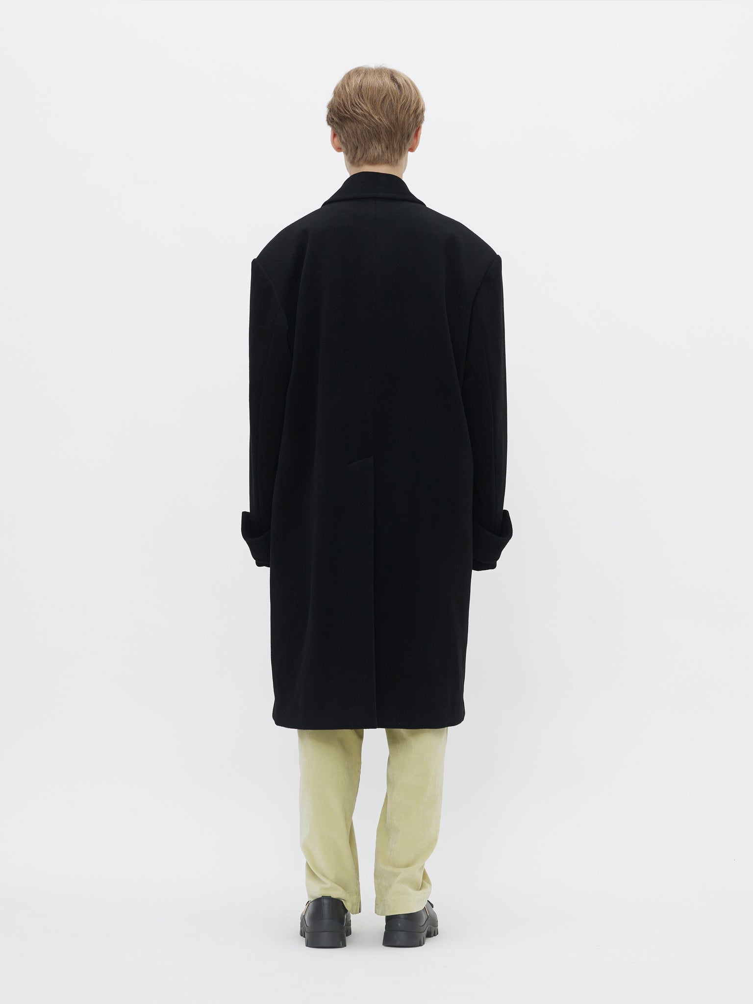 SHOULDER PAD COAT<br/>[BLACK]