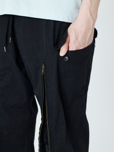 MILITARY PANTS WITH LONG ZIPPER<br />[BLACK]