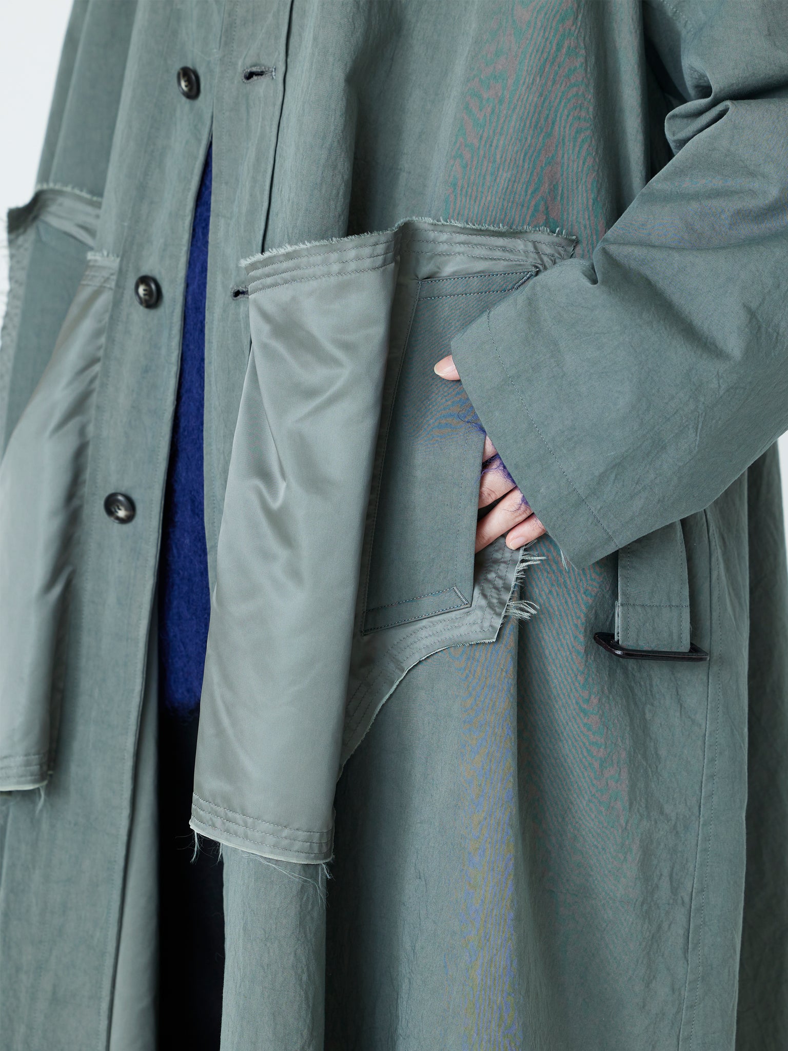 INSIDE OUT OVER COAT<br />[DARK SAGE]