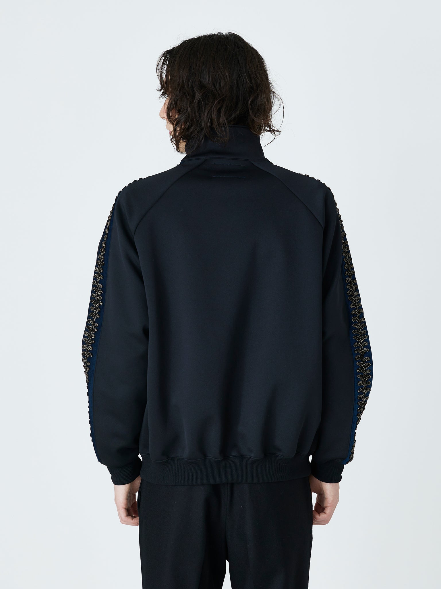 EMBROIDERED TRACK JACKET<br />[BLACK]